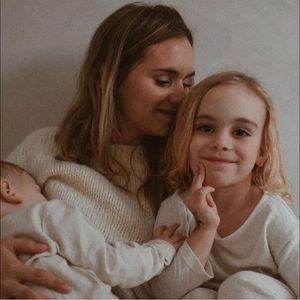 Meet your Posher, Laurie